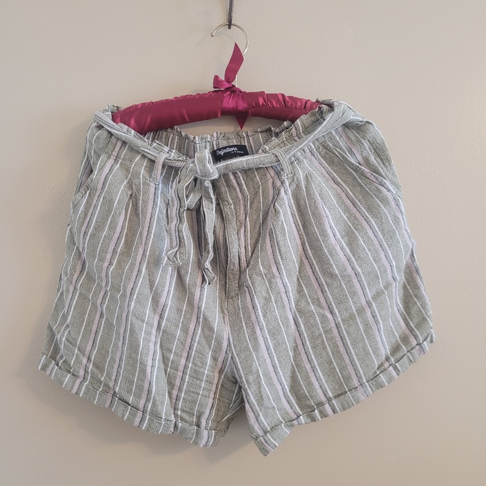 Cute Lightweight Summer Flowy Green Cream Cotton Shorts Large